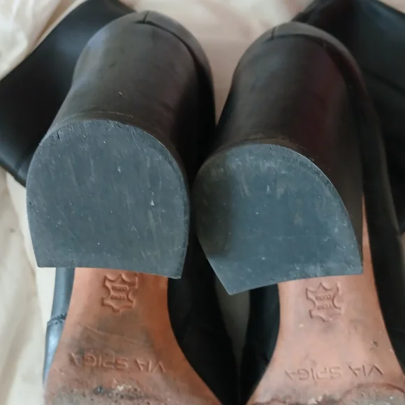 Black Leather Ankle Boots - Picture 9 of 15